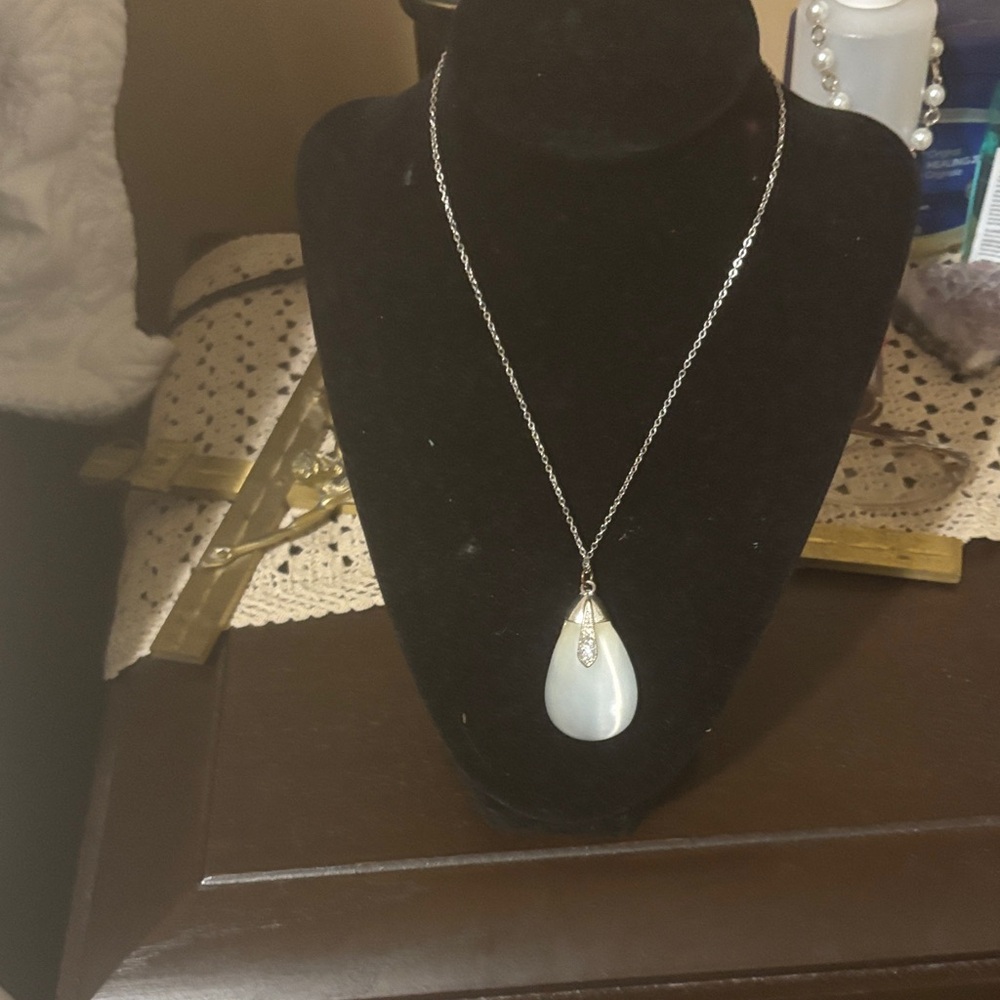 Silver Teardrop Pendant Necklace with White Stone